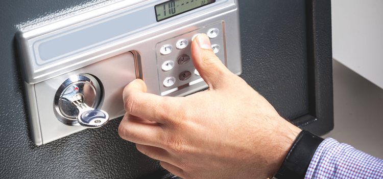 Safe Opener Service Blackhawk